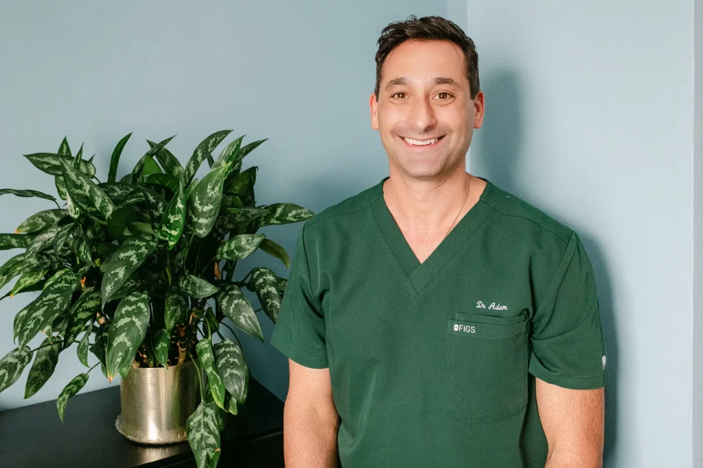 DrAdamSilly_2025_Q3_014